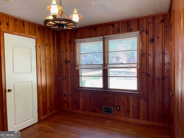 4243 Ervin Circle, Forest Park, GA 30297