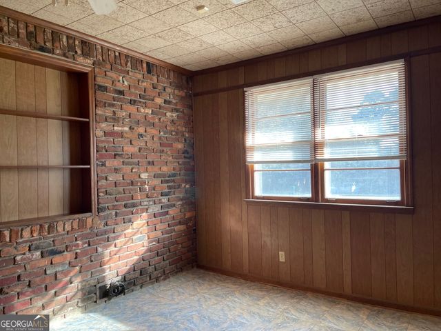 4243 Ervin Circle, Forest Park, GA 30297