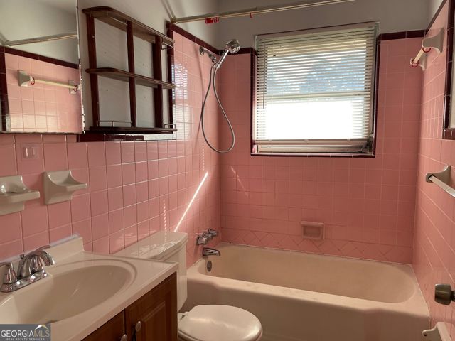 4243 Ervin Circle, Forest Park, GA 30297