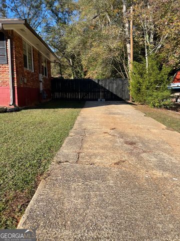 4243 Ervin Circle, Forest Park, GA 30297