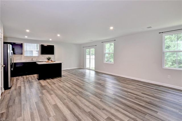 259 Mildred DR, Williamsburg, VA 23188