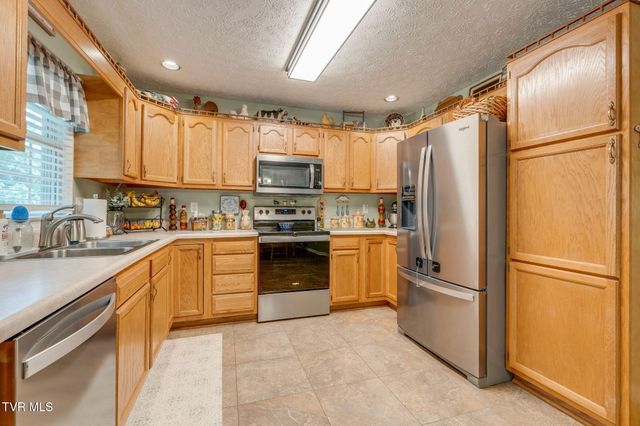 3149 Winesap Road, Kingsport, TN 37663