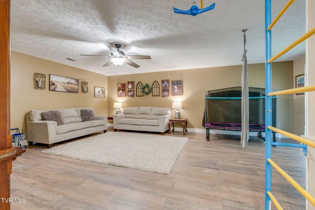 3149 Winesap Road, Kingsport, TN 37663