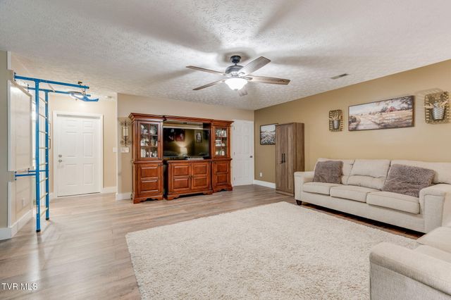 3149 Winesap Road, Kingsport, TN 37663