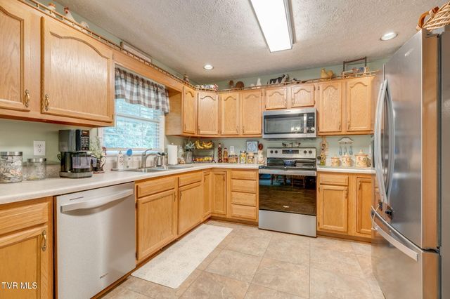 3149 Winesap Road, Kingsport, TN 37663