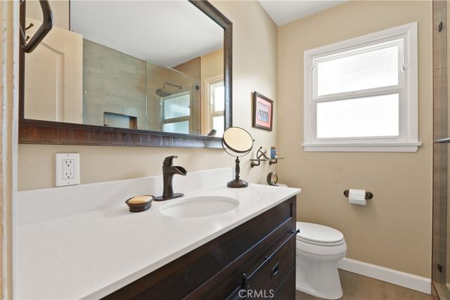808 W 33rd, Long Beach, CA 90806