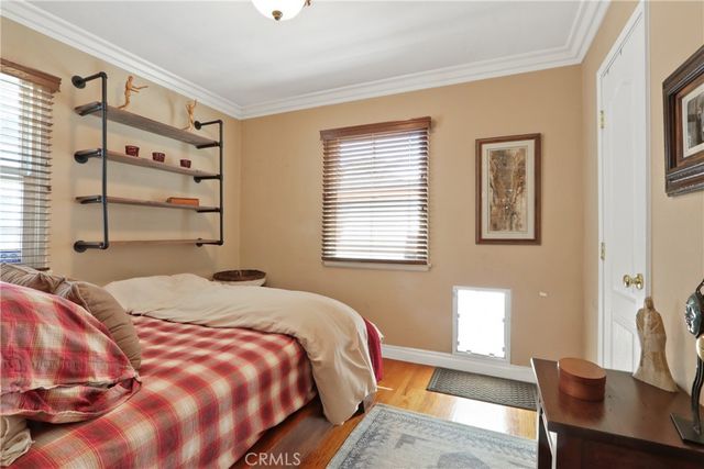 808 W 33rd, Long Beach, CA 90806