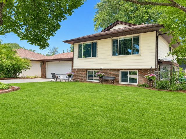 3629 Coolidge Street NE, Saint Anthony, MN 55418