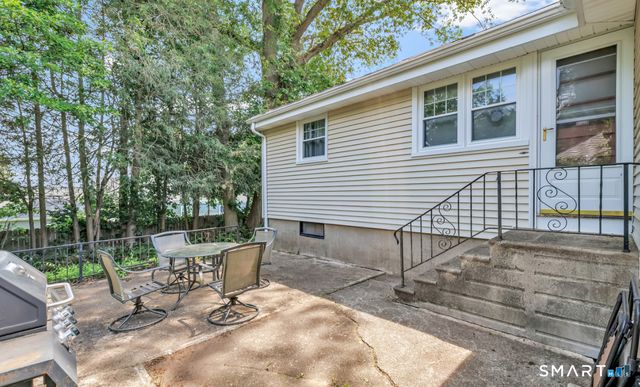 82 Crown Street, Trumbull, CT 06611