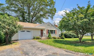 82 Crown Street, Trumbull, CT 06611
