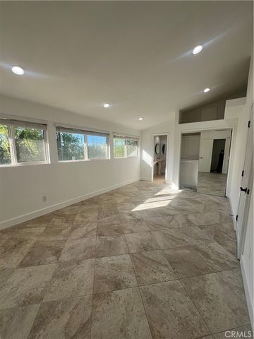 20881 Kelvin Place, Woodland Hills, CA 91367