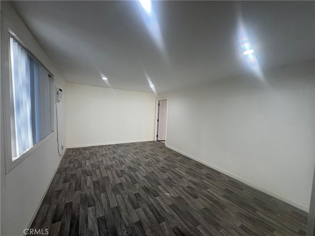 20881 Kelvin Place, Woodland Hills, CA 91367