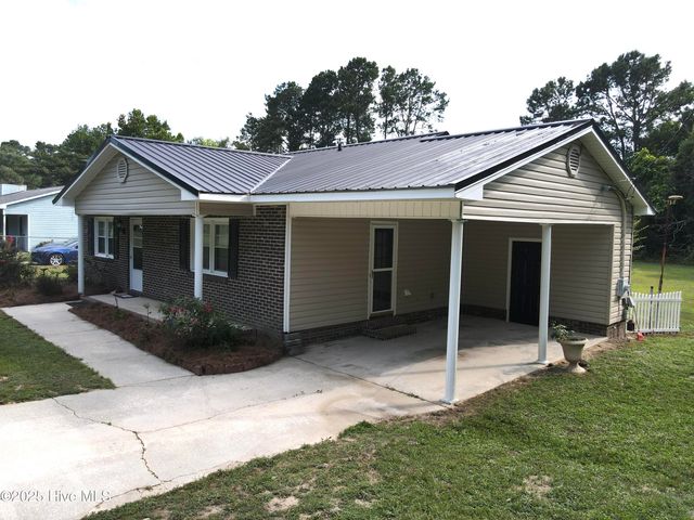 11220 Taylor Road, Laurinburg, NC 28352