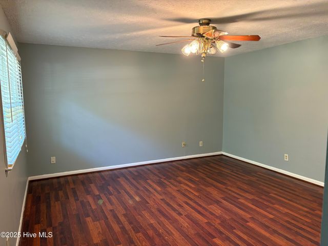 11220 Taylor Road, Laurinburg, NC 28352