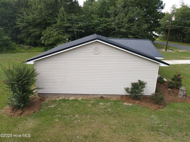 11220 Taylor Road, Laurinburg, NC 28352