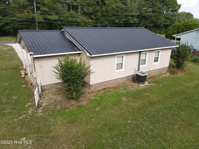 11220 Taylor Road, Laurinburg, NC 28352