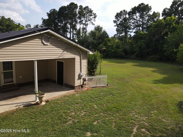 11220 Taylor Road, Laurinburg, NC 28352