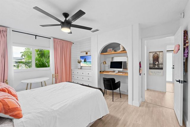 6040 SW 14th Street, Plantation, FL 33317