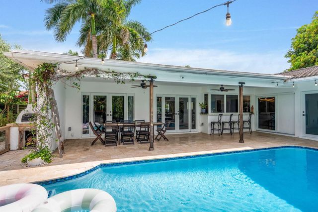 6040 SW 14th Street, Plantation, FL 33317