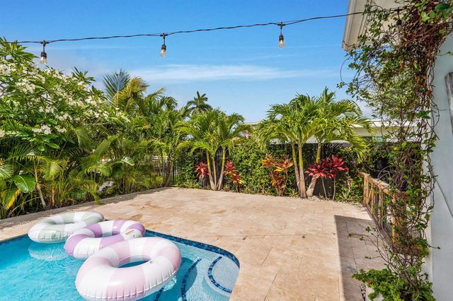 6040 SW 14th Street, Plantation, FL 33317