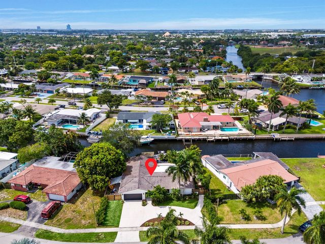 6040 SW 14th Street, Plantation, FL 33317