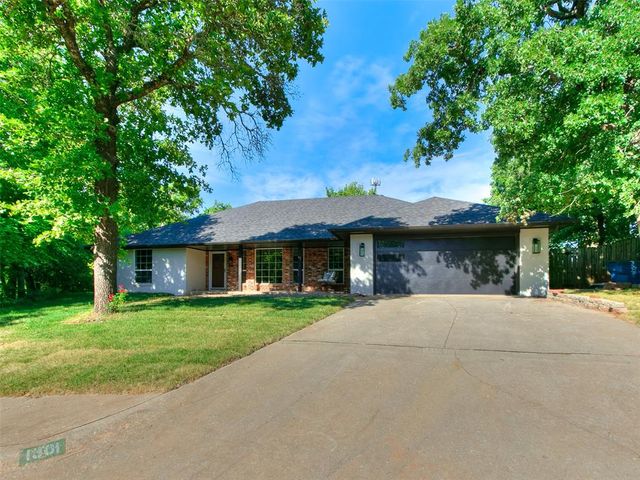 1301 Mary Lee Lane, Edmond, OK 73034