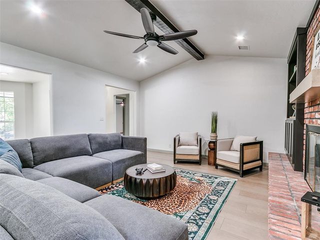 1301 Mary Lee Lane, Edmond, OK 73034