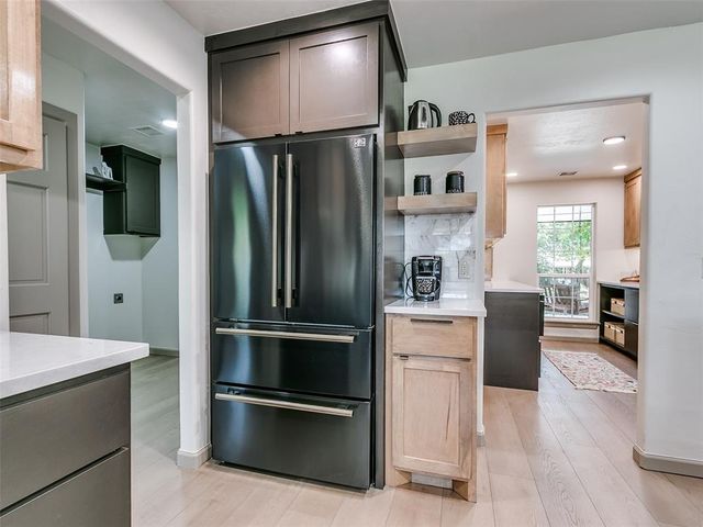 1301 Mary Lee Lane, Edmond, OK 73034