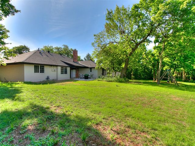 1301 Mary Lee Lane, Edmond, OK 73034