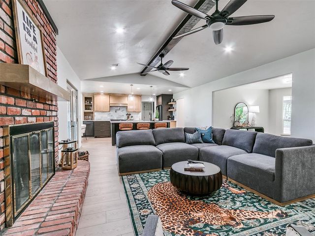 1301 Mary Lee Lane, Edmond, OK 73034