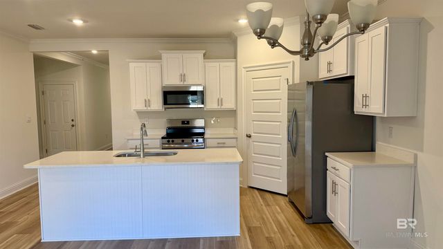 384 Parkerman Avenue, Gulf Shores, AL 36542