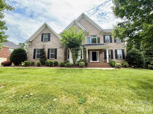 1009 Providence Forest Drive, Matthews, NC 28104