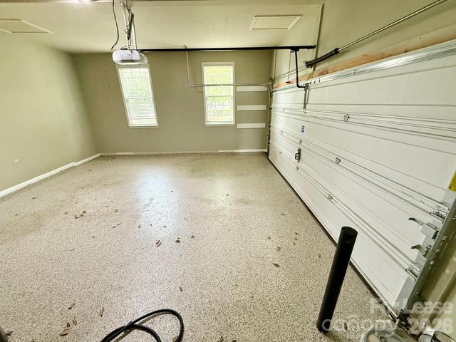 1009 Providence Forest Drive, Matthews, NC 28104