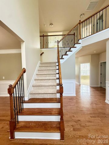 1009 Providence Forest Drive, Matthews, NC 28104