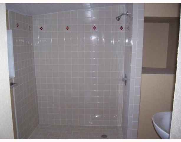 711 Fernwood Drive, West Palm Beach, FL 33405