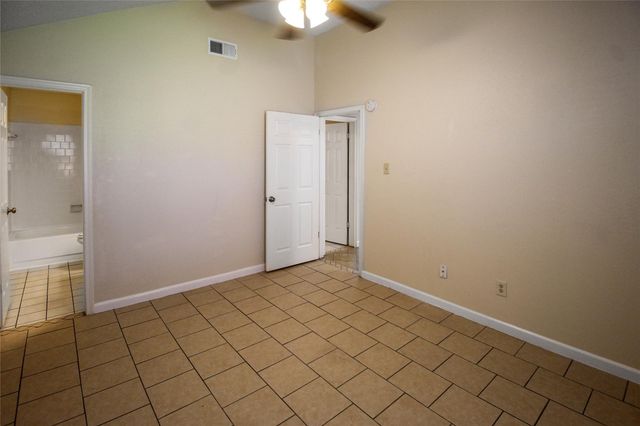 11614 Gullwood, Houston, TX 77089