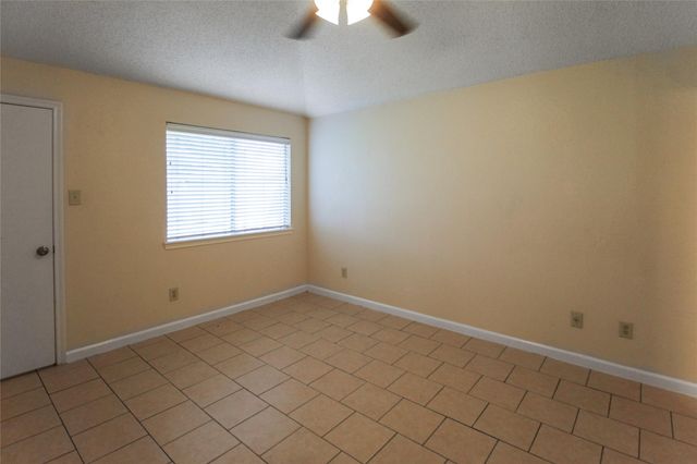 11614 Gullwood, Houston, TX 77089