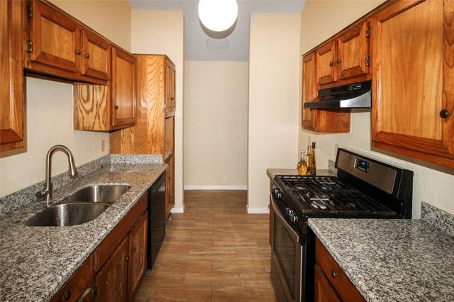 11614 Gullwood, Houston, TX 77089