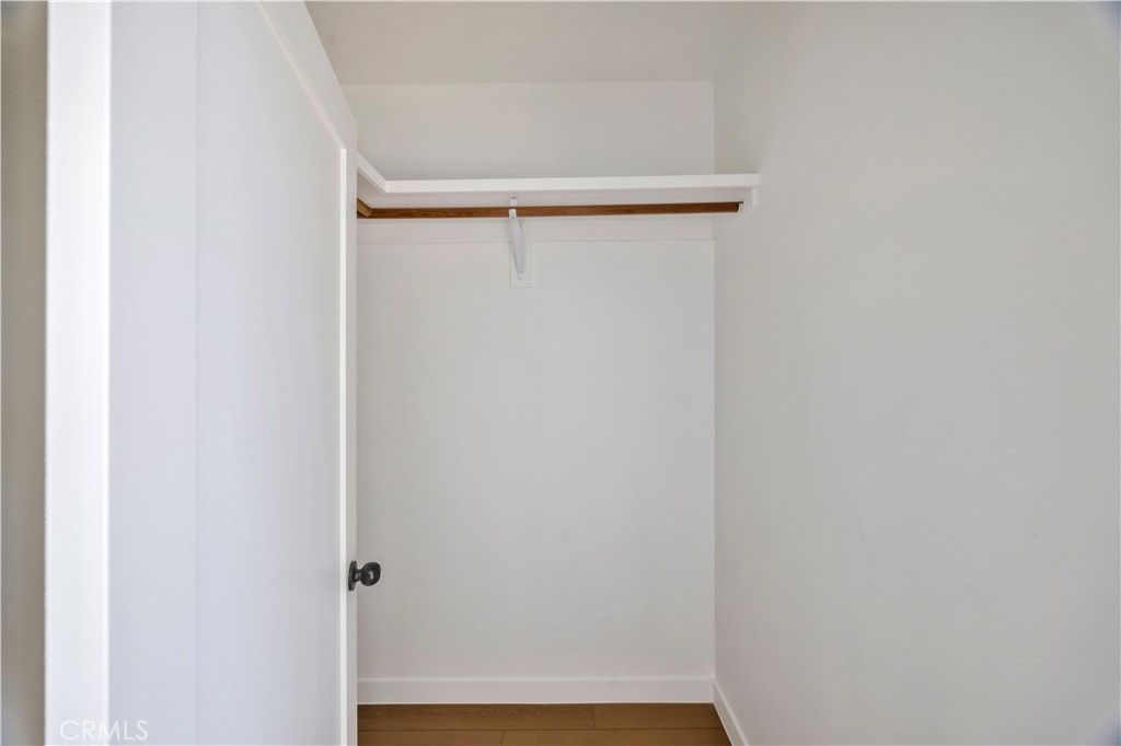 Image 32 of property listing at 10905 Dalerose Avenue, Inglewood, CA 90304