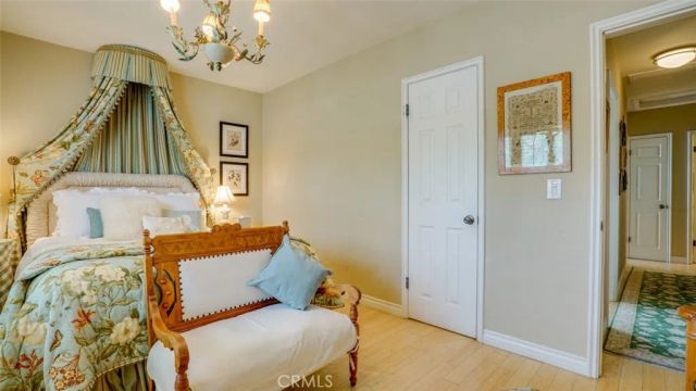 401 S Orchard Drive, Burbank, CA 91506