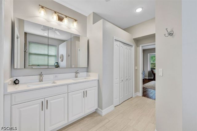 12910 Seaside Key CT, North Fort Myers, FL 33903