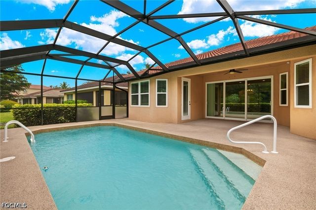 12910 Seaside Key CT, North Fort Myers, FL 33903