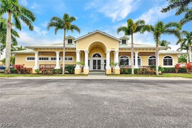12910 Seaside Key CT, North Fort Myers, FL 33903