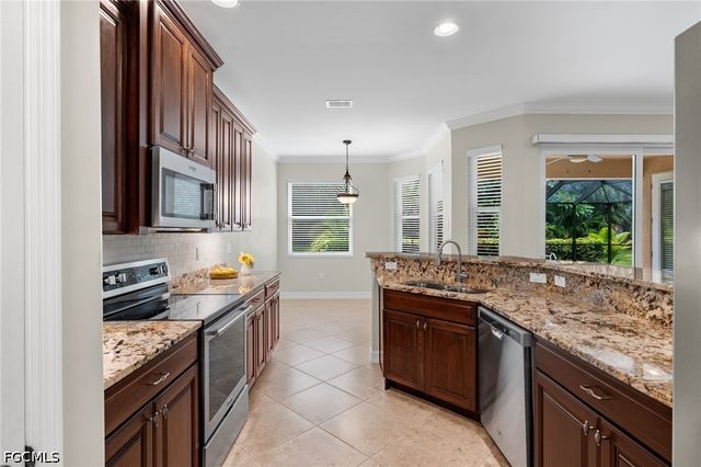 12910 Seaside Key CT, North Fort Myers, FL 33903