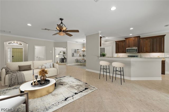 12910 Seaside Key CT, North Fort Myers, FL 33903