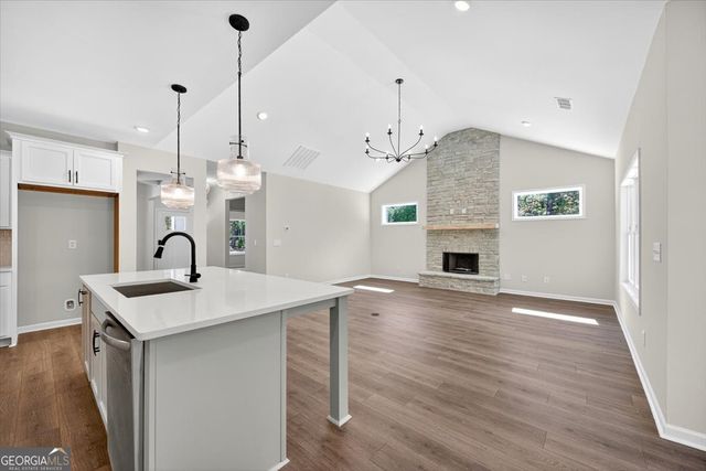 1570 The Rock Road, Thomaston, GA 30286