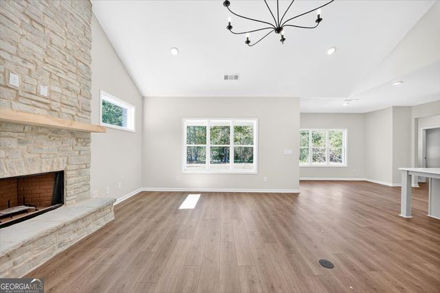 1570 The Rock Road, Thomaston, GA 30286