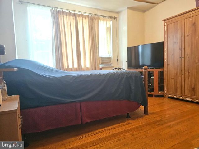 2205 S 24TH ST, Philadelphia, PA 19145