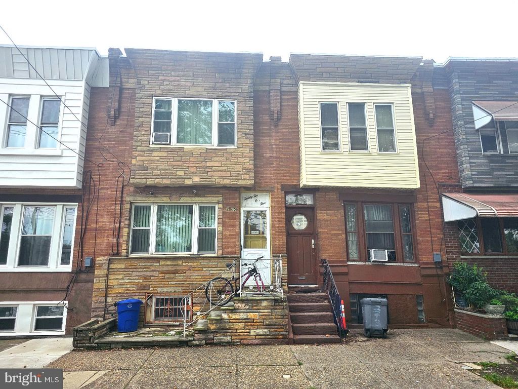 2205 S 24TH ST, Philadelphia, PA 19145