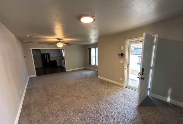 2221 39th Street, Lubbock, TX 79412